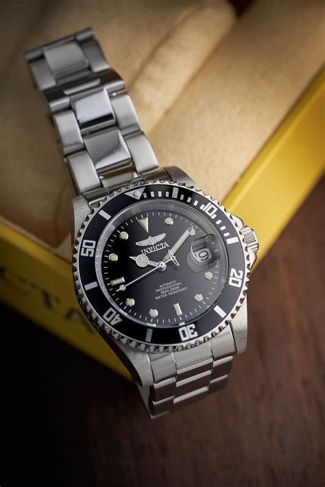 invicta 8926 vs rolex|Invicta pro diver dial.